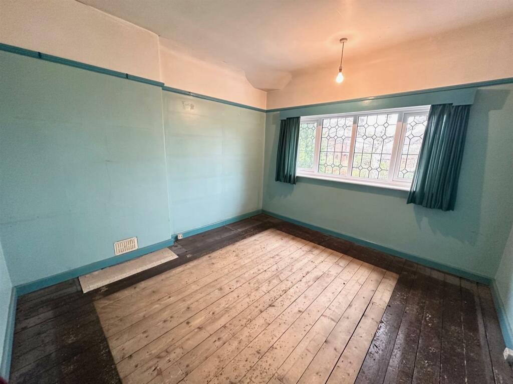 Additional property image - Rope Lane, Wistaston, Cheshire