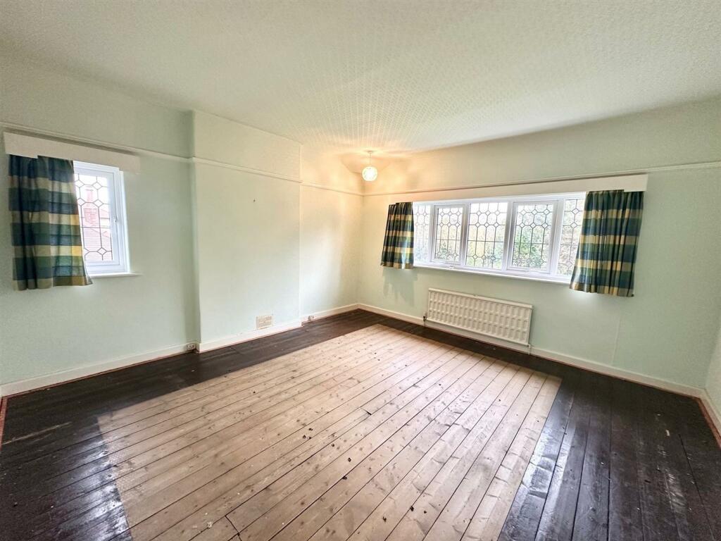 Additional property image - Rope Lane, Wistaston, Cheshire