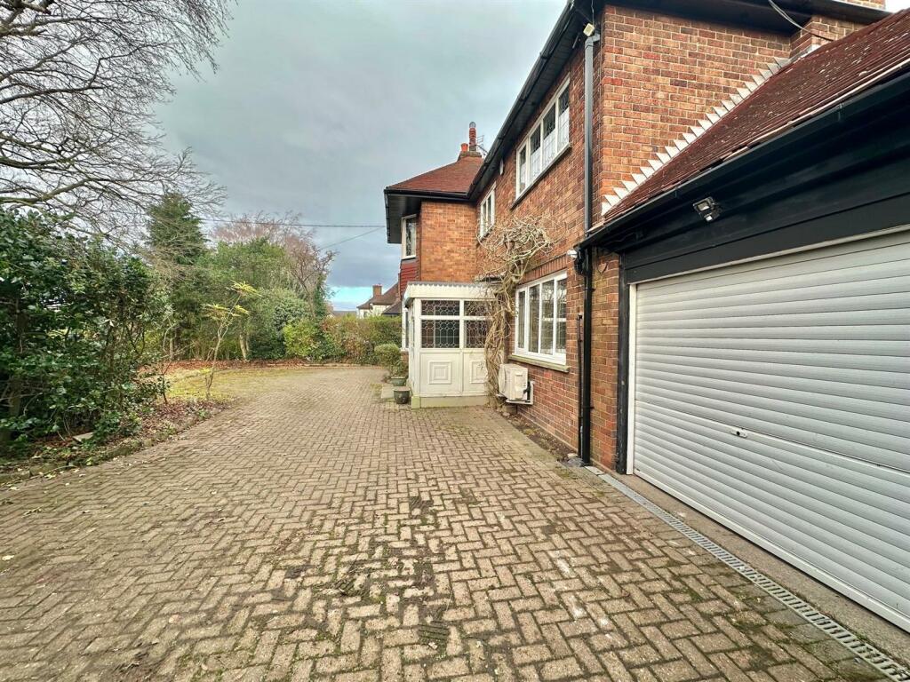 Additional property image - Rope Lane, Wistaston, Cheshire