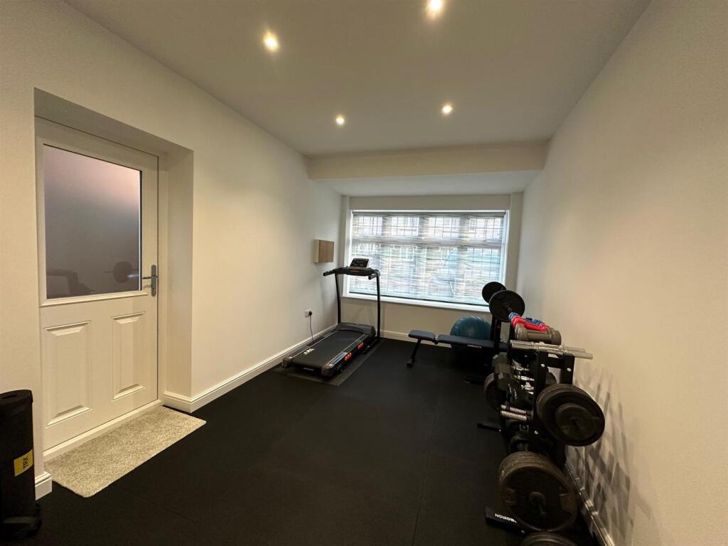 Additional property image - Norbreck Avenue, Crewe, Cheshire