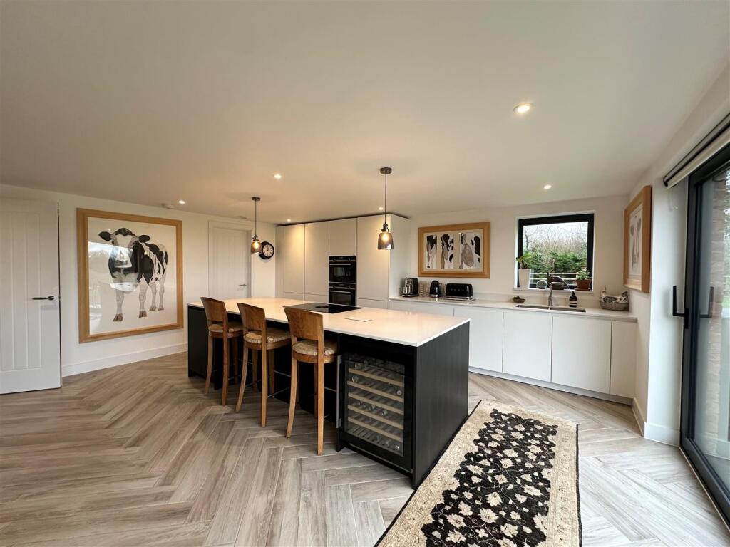 Additional property image - Snape Lane, Weston, Cheshire