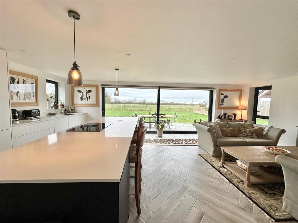 Additional property image - Snape Lane, Weston, Cheshire