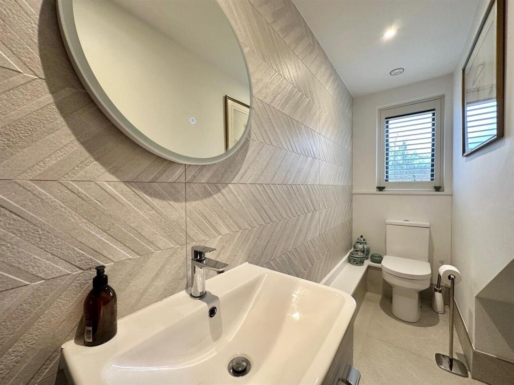 Additional property image - Snape Lane, Weston, Cheshire