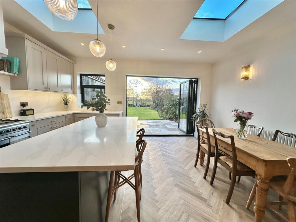 Additional property image - Rope Lane, Wistaston, Cheshire