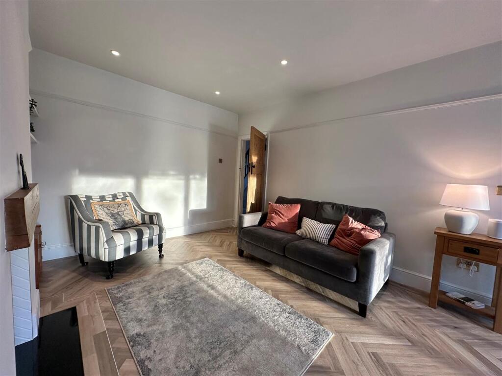 Additional property image - Rope Lane, Wistaston, Cheshire