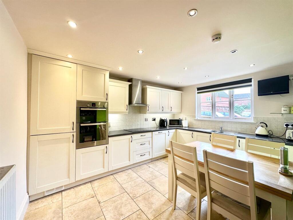 Additional property image - Welsh Row, Nantwich, Cheshire