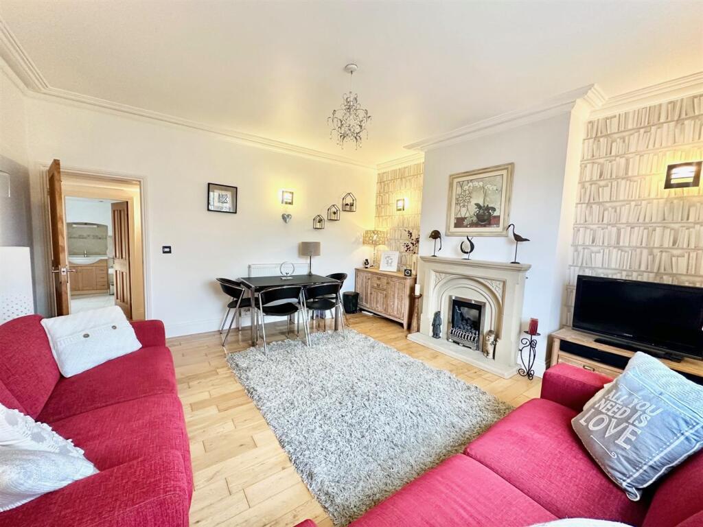 Additional property image - Welsh Row, Nantwich, Cheshire