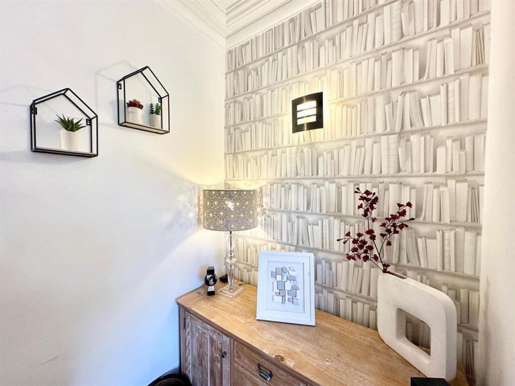Additional property image - Welsh Row, Nantwich, Cheshire