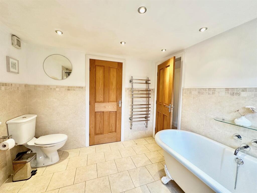 Additional property image - Welsh Row, Nantwich, Cheshire