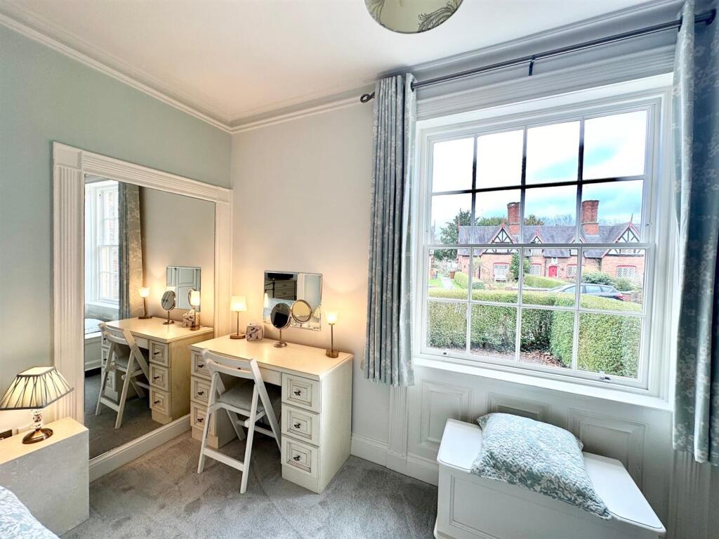 Additional property image - Welsh Row, Nantwich, Cheshire