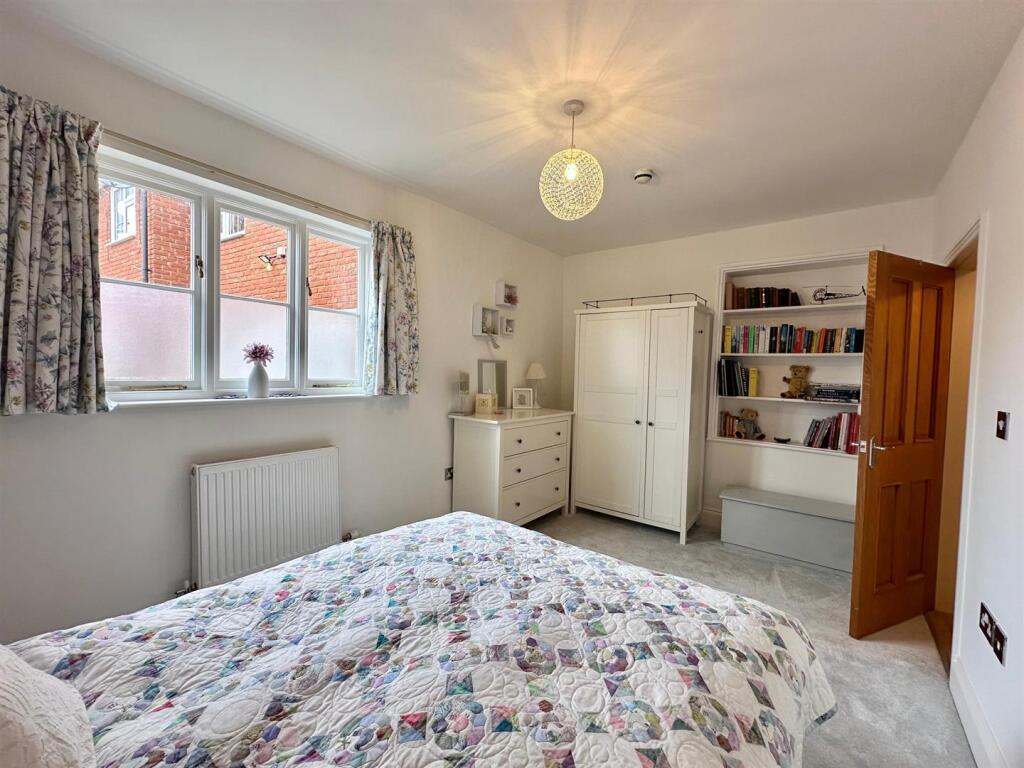 Additional property image - Welsh Row, Nantwich, Cheshire