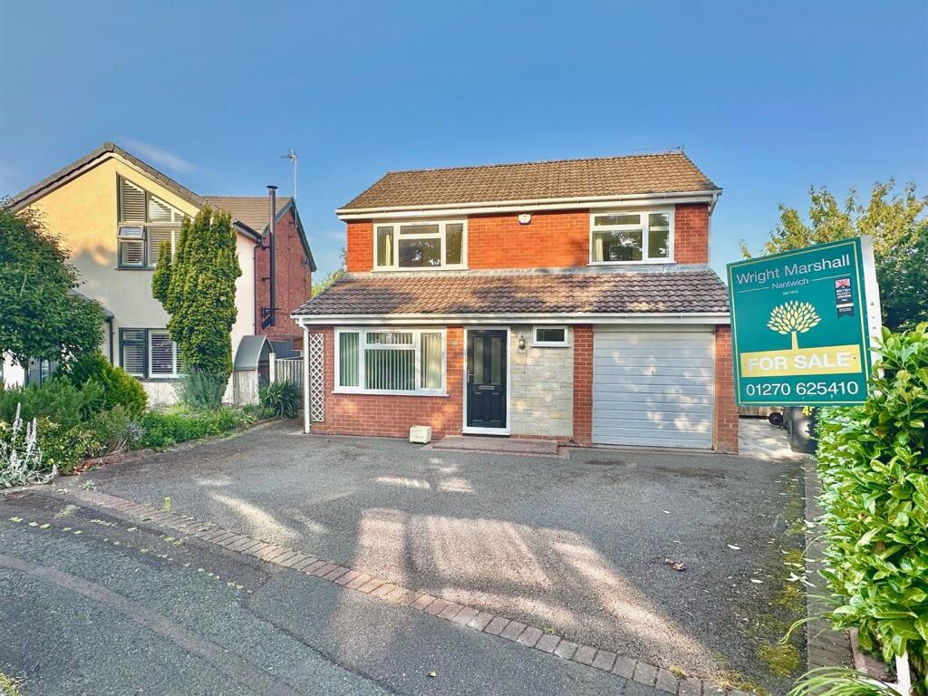 Main image of property: Murrayfield Drive, Willaston, Cheshire