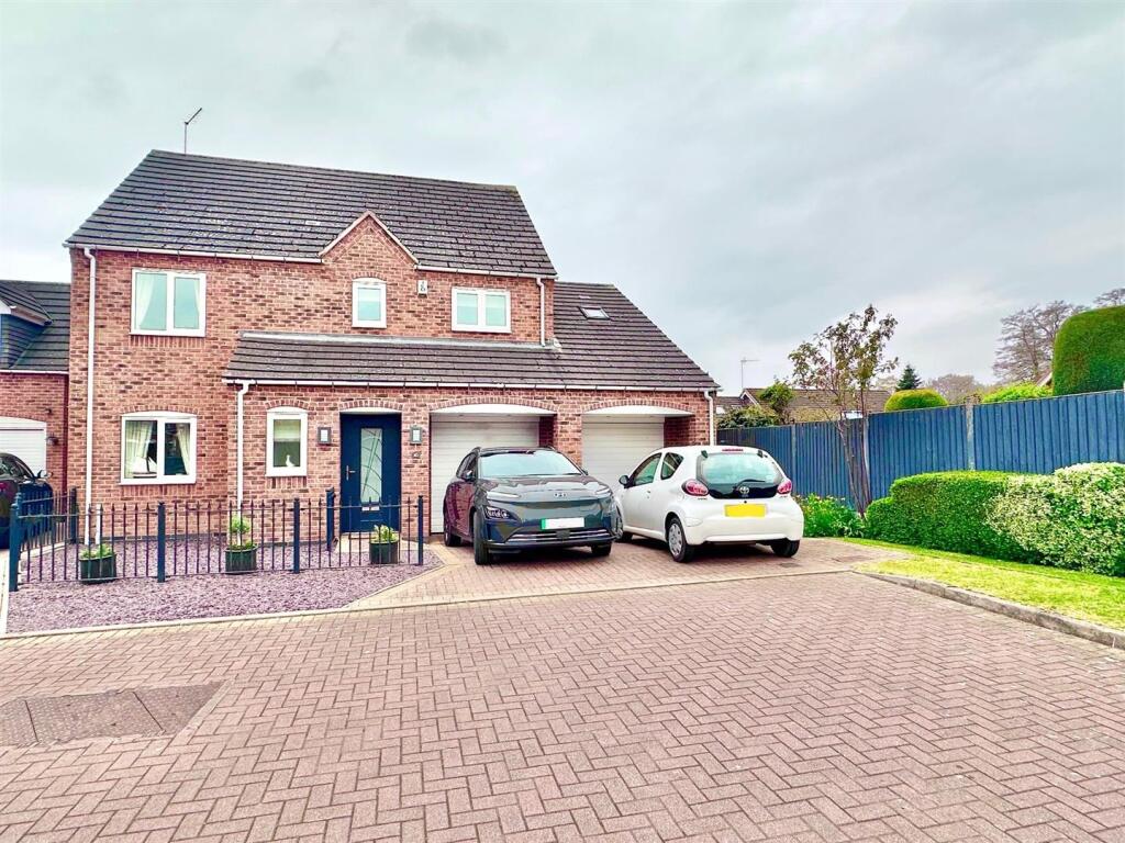Main image of property: Walnut Close, Hough, Cheshire