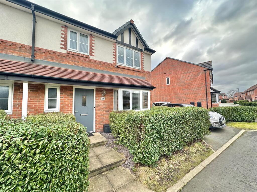 Main image of property: Copper Beech Road, Shavington, Cheshire