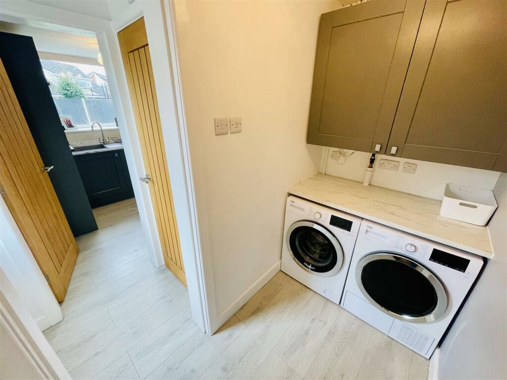 Additional property image - Yew Tree Drive, Barnton, Northwich