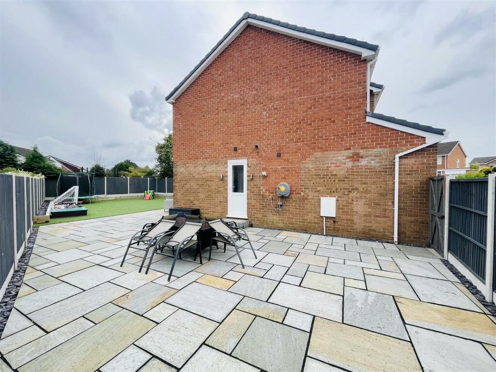 Additional property image - Yew Tree Drive, Barnton, Northwich