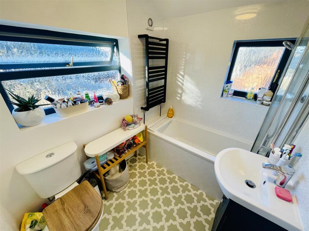 Additional property image - Grosvenor Avenue, Hartford, Northwich