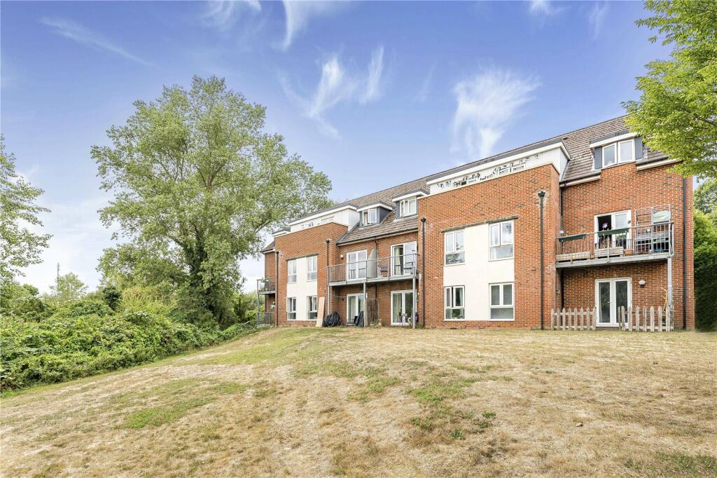 Main image of property: Egrove Close, Oxford, Oxfordshire, OX1