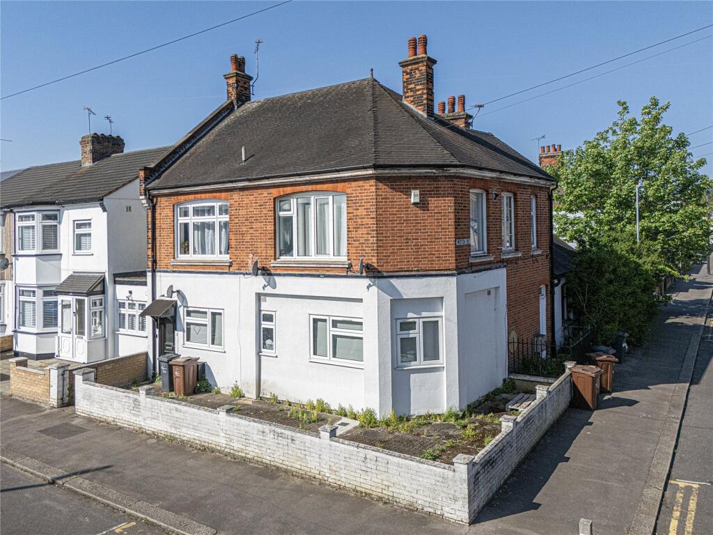 Main image of property: Bennett Road, Chadwell Heath, Romford, RM6