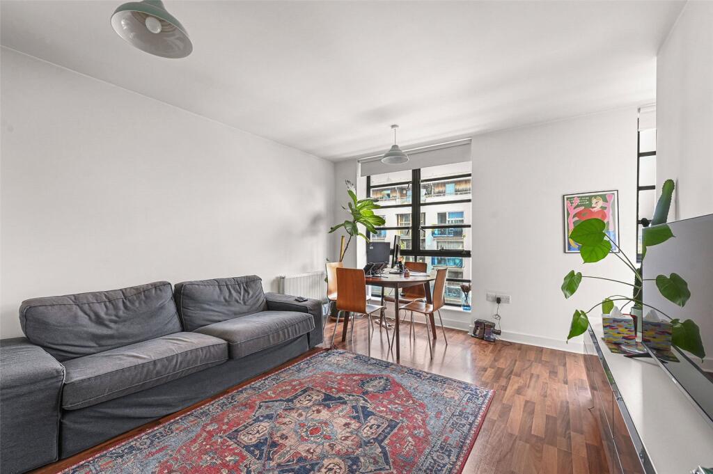 Main image of property: Mandarin Wharf, De Beauvoir Crescent, Hackney, London, N1