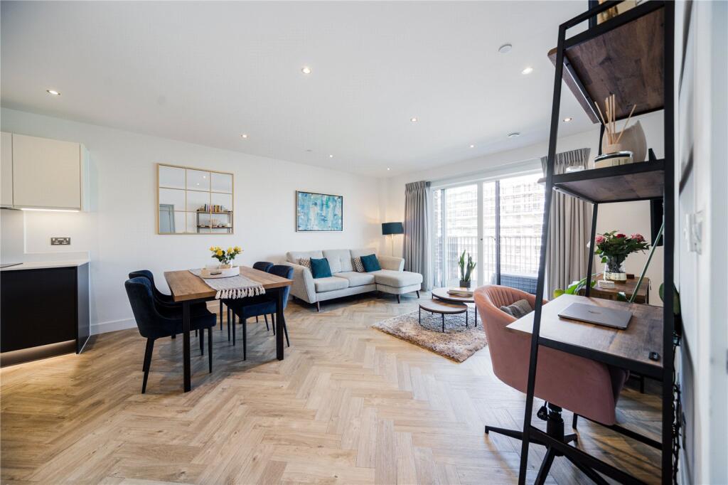 Main image of property: Gaslight Court, 37 Rookwood Way, Hackney Wick, London, E3
