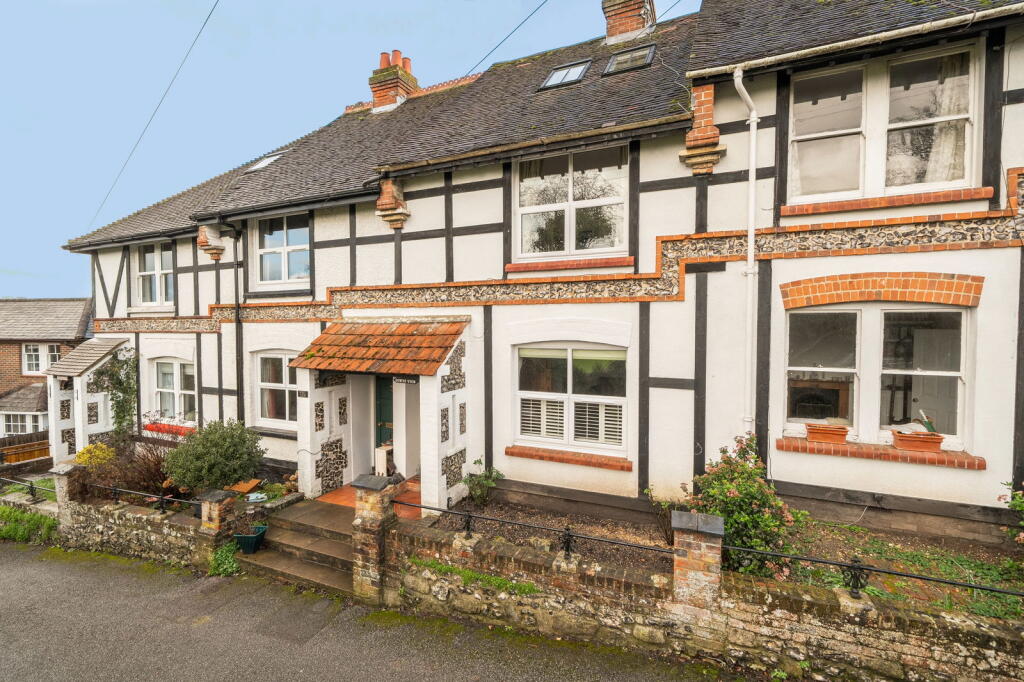 Main image of property: School Road Twyford SO21