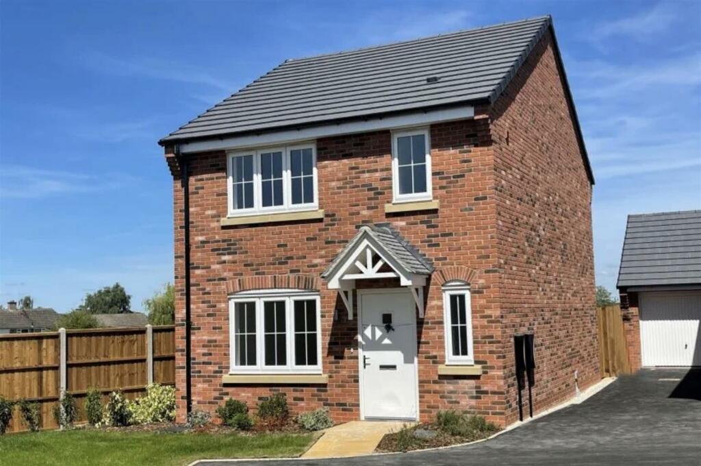 3 bedroom detached house for sale in Loughborough Road, Quorn