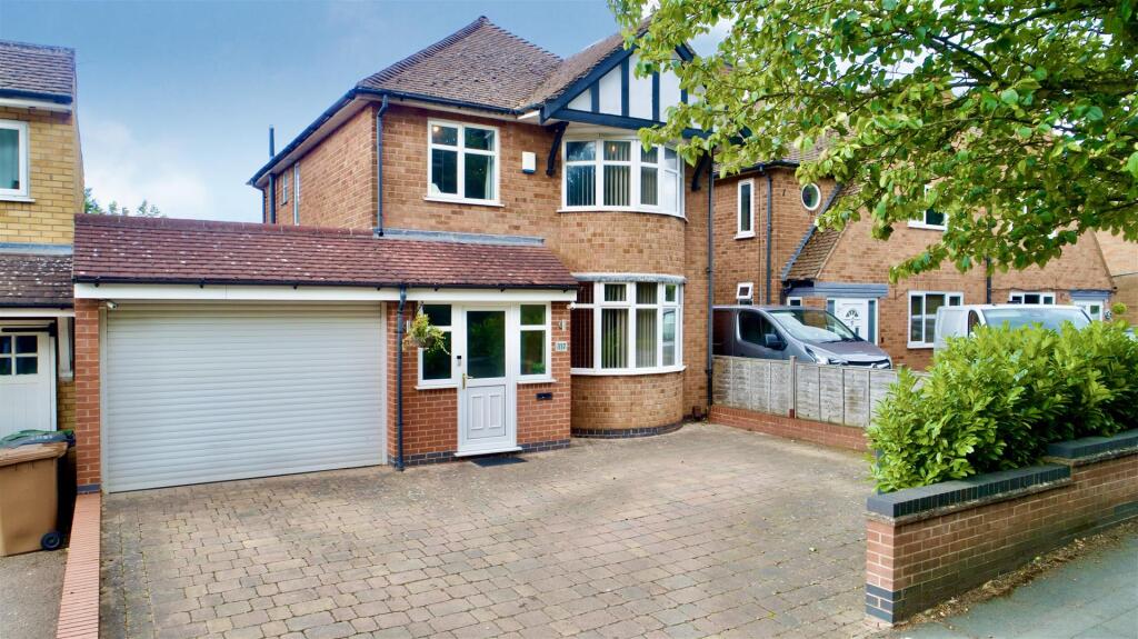 Main image of property: Greengate Lane, Birstall, Leicester