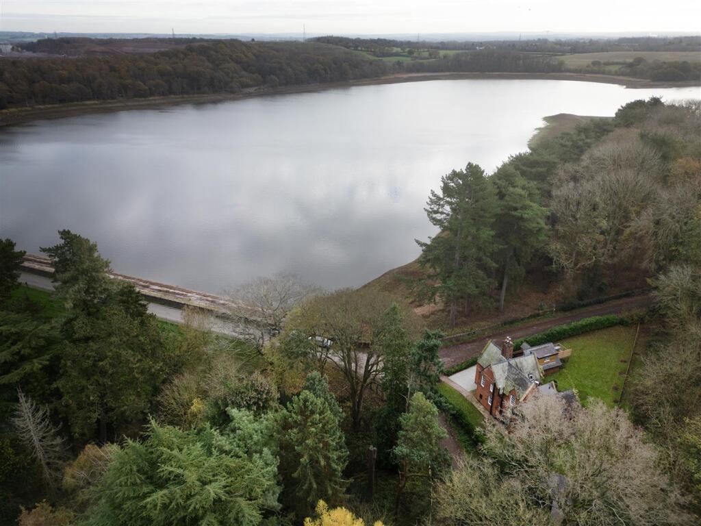 Main image of property: Kinchley Lane, Rothley, Leicester