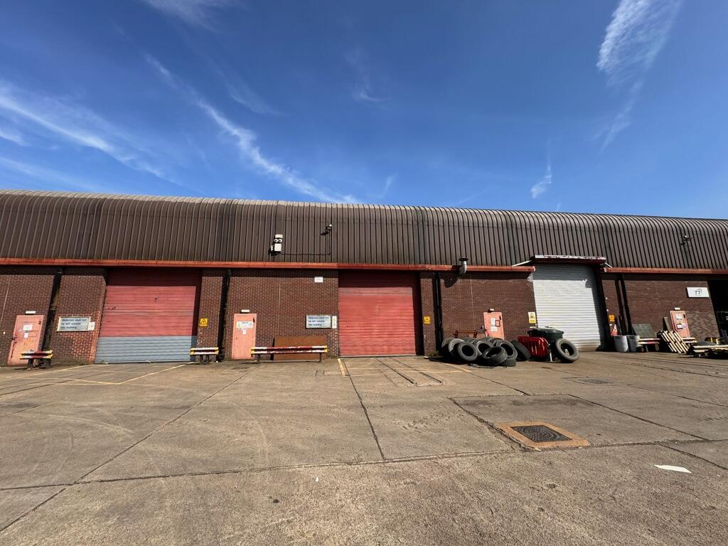 Light industrial facility to lease in Unit C2C & C2D, Melton Commercial