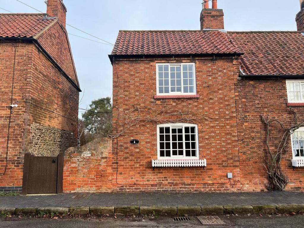 Main image of property: Shipmans Cottage, Main Street, Kneeton, Nottingham, Nottinghamshire, NG13