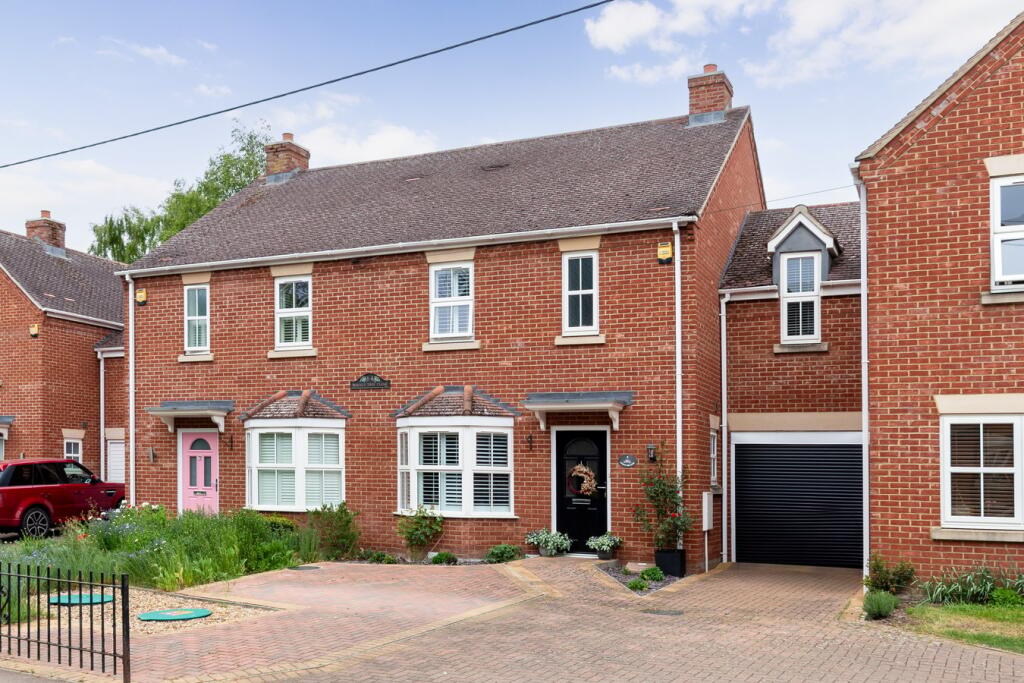 Main image of property: Walnut Tree Close, Wrestlingworth, Sandy, SG19