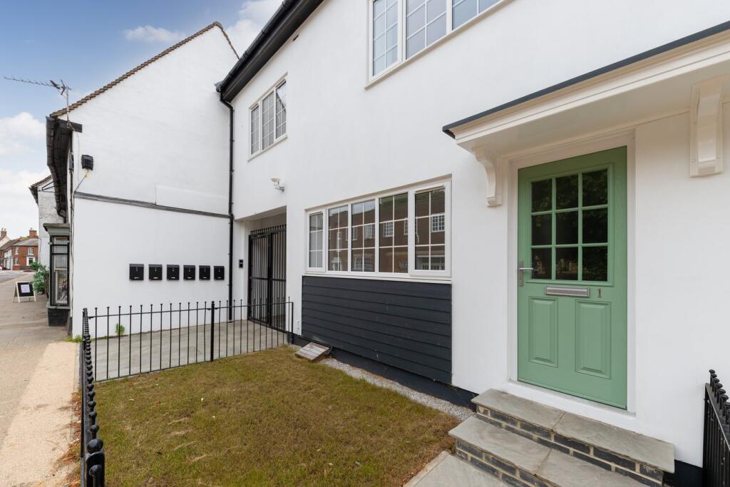 Main image of property: Hitchin Street, Baldock, SG7