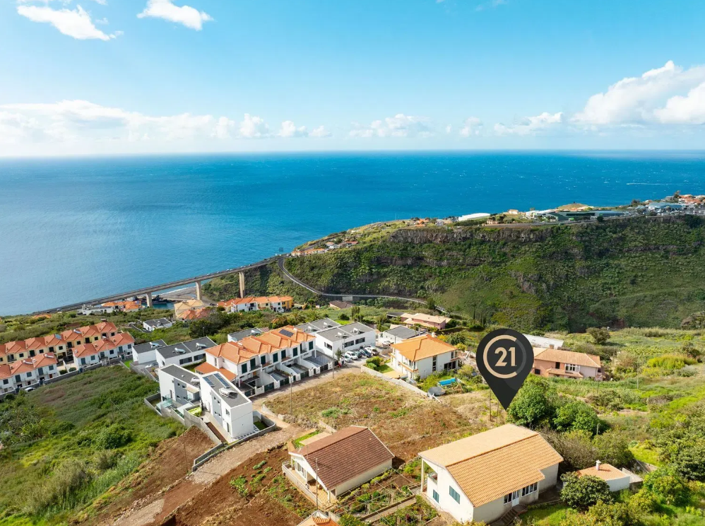 Main image of property: Concelho Santa Cruz, Madeira
