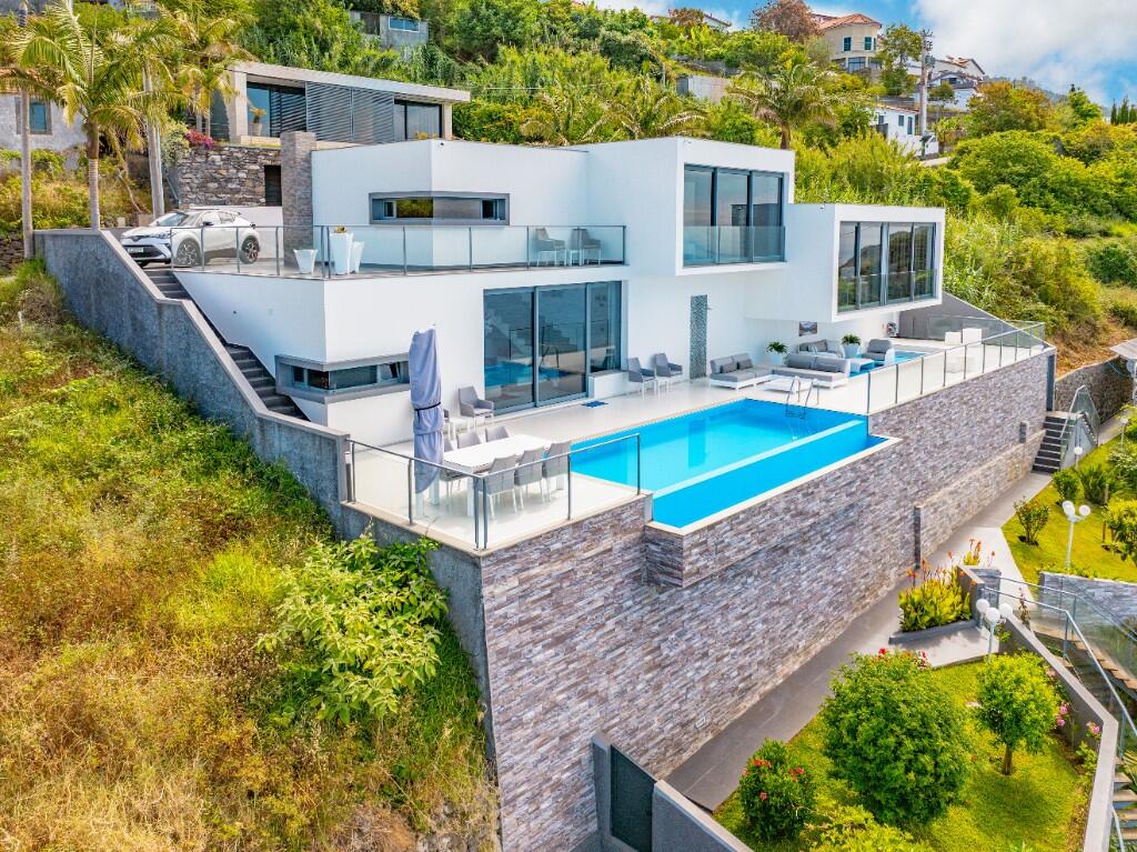 Main image of property: Arco Da Calheta, Calheta, Madeira