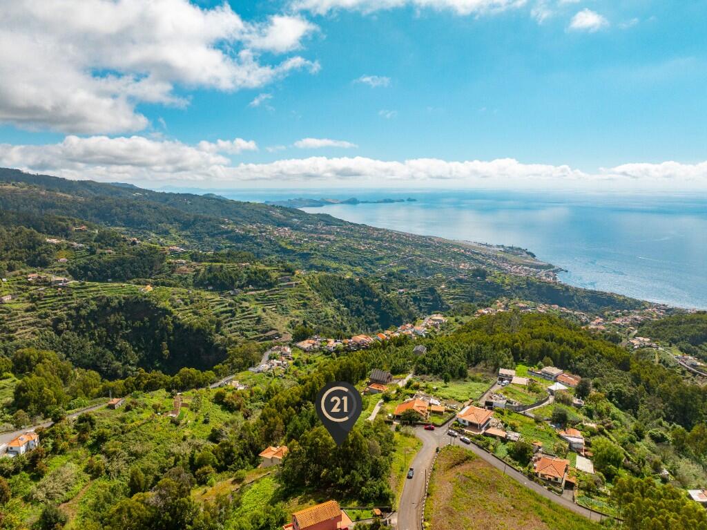 Main image of property: Concelho Santa Cruz, Madeira