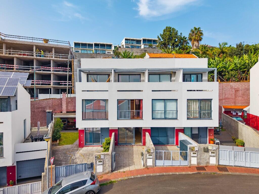 Main image of property: Concelho De Camara De Lobos, Madeira