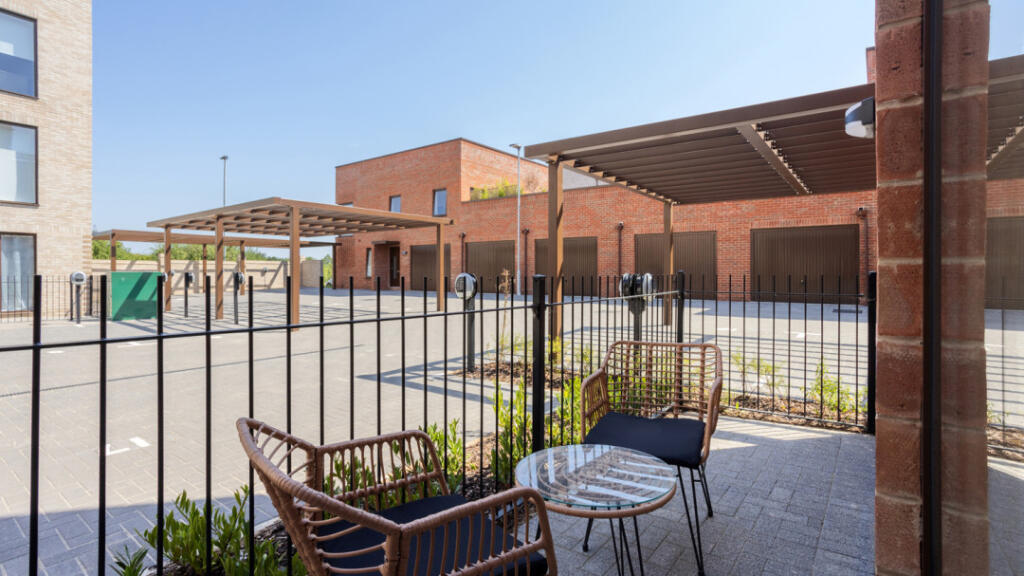 Additional property image - 22 Evolution Court, 
Cambridge, 
CB3 0UN