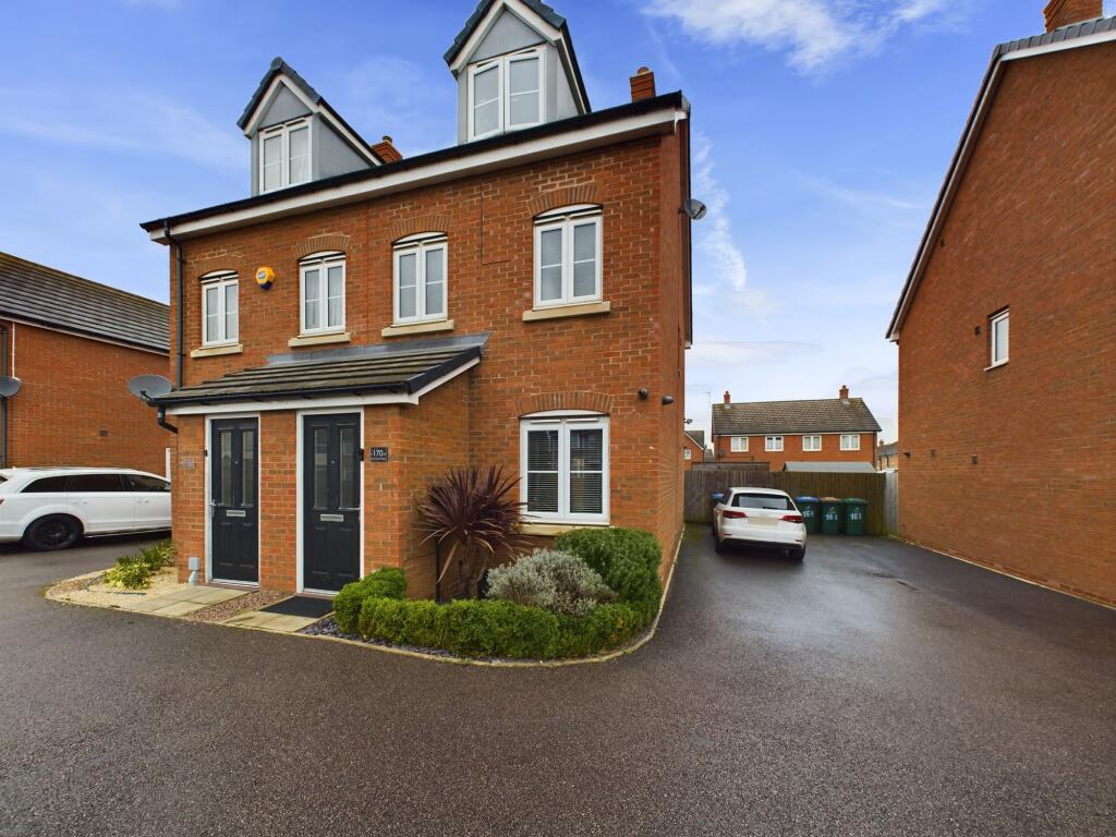3 bedroom semi-detached house for sale in Old Church Road, Coventry, West Midlands, CV6
