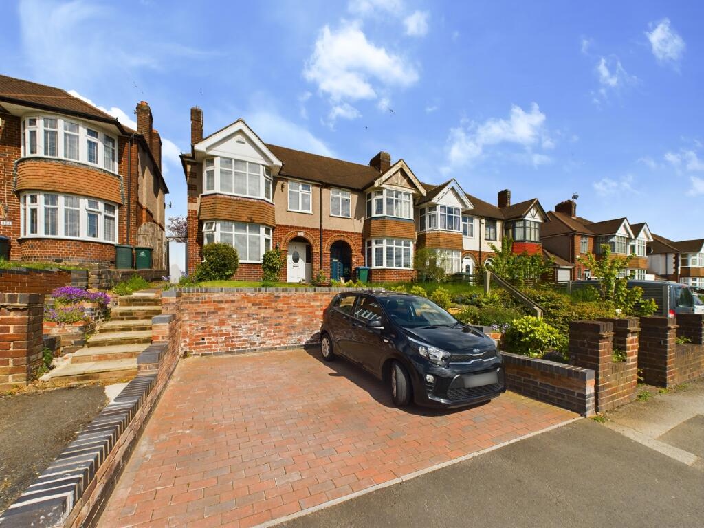 3 bedroom end of terrace house for sale in Allesley Old Road