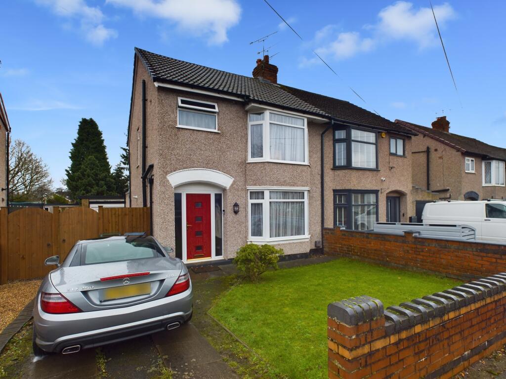 4 bedroom semi-detached house