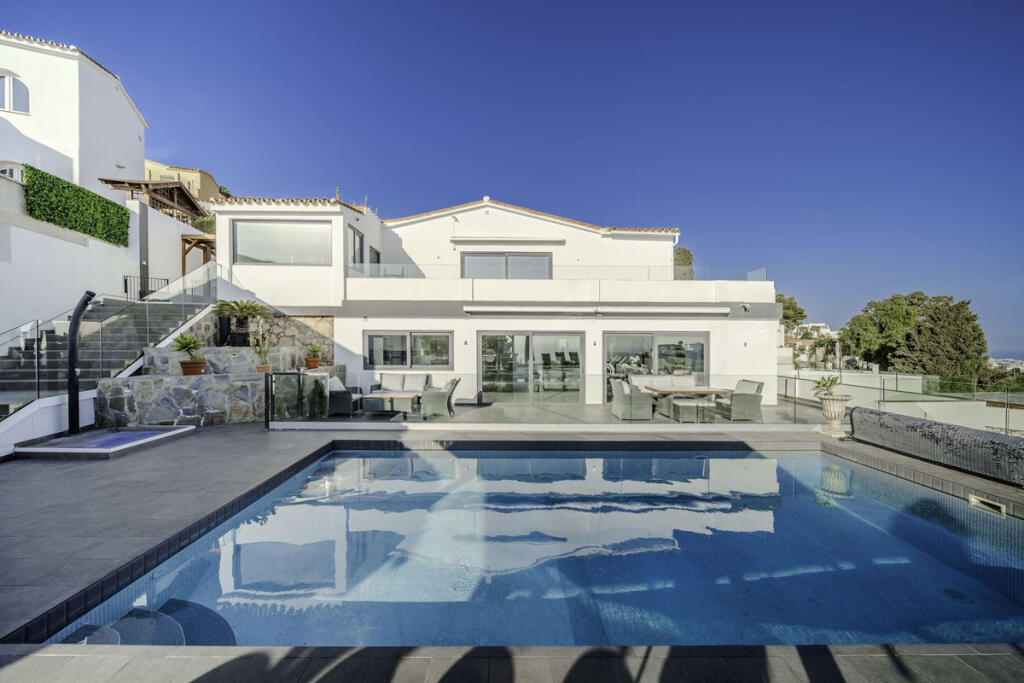 Main image of property: Andalucia, Malaga, Benalmádena