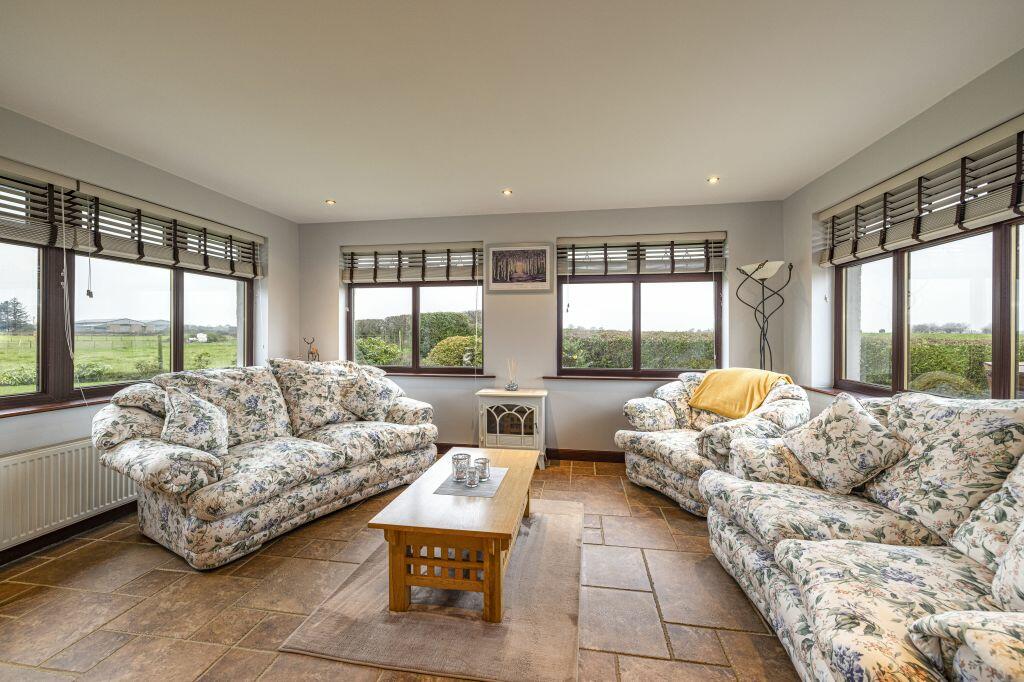 Additional property image - 8 Calverley Place, Lowthertown, Eastriggs, Annan, DG12 6TR