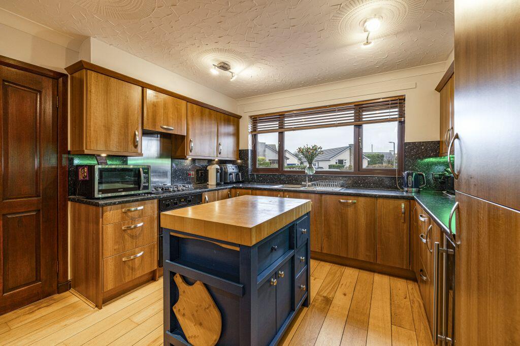 Additional property image - 8 Calverley Place, Lowthertown, Eastriggs, Annan, DG12 6TR