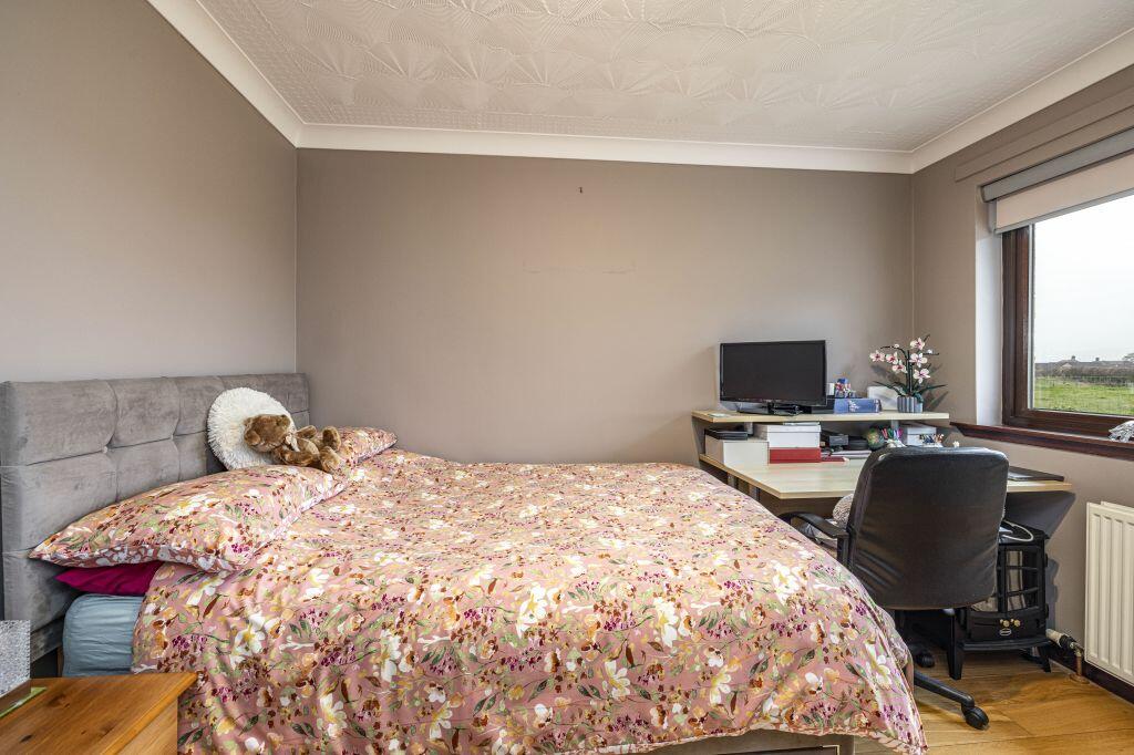 Additional property image - 8 Calverley Place, Lowthertown, Eastriggs, Annan, DG12 6TR