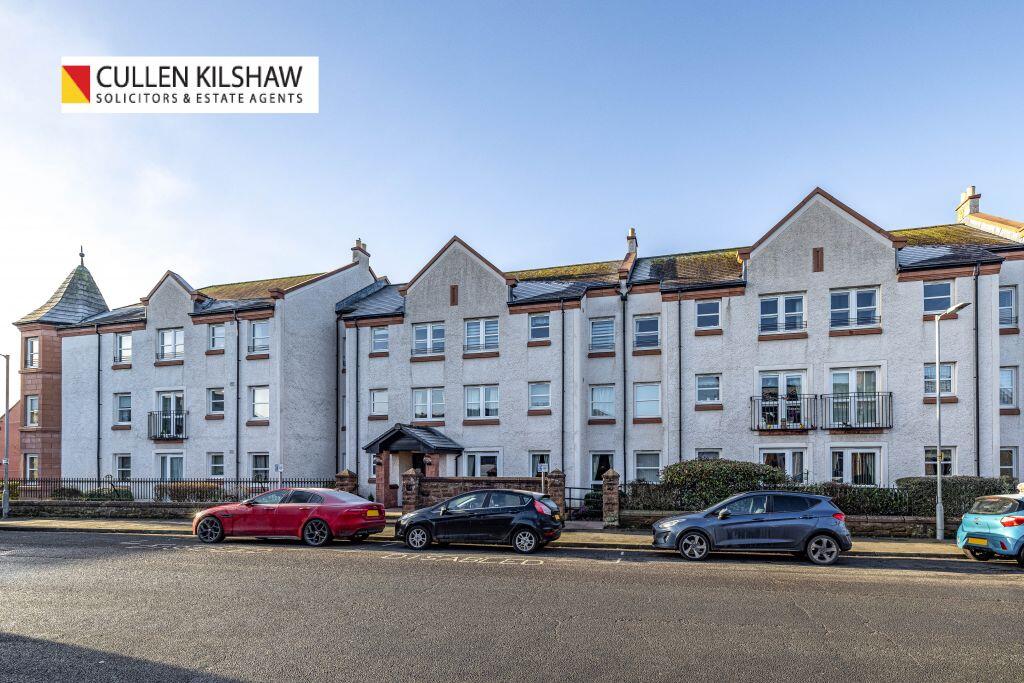 Main image of property: 32 Murray Court, Annan, DG12 6FD