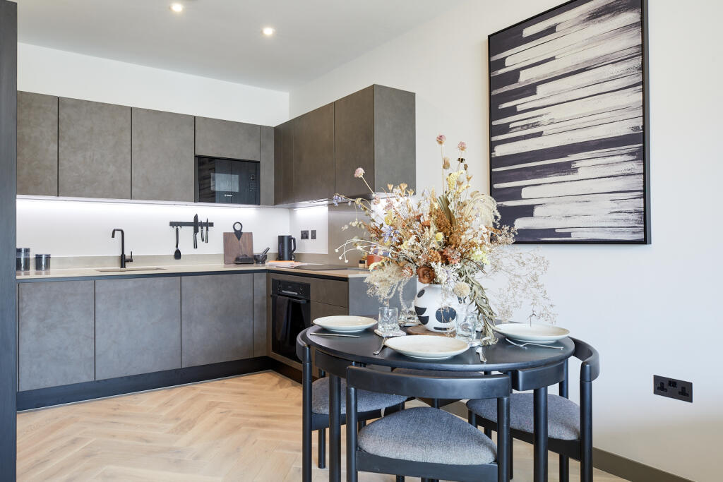 1 bedroom apartment for sale in Rubric, Totteridge & Whetstone N20