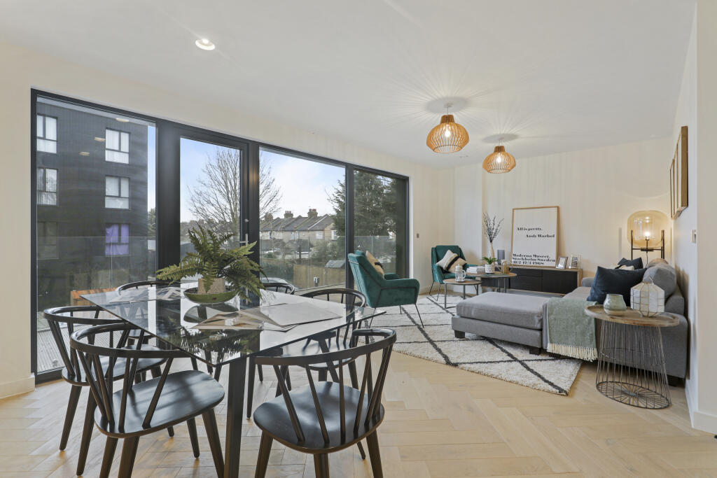 Additional property image - Coppice Yard, Croydon, CR0