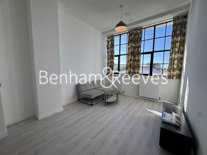 Main image of property: Carnation Gardens, Hayes, UB3