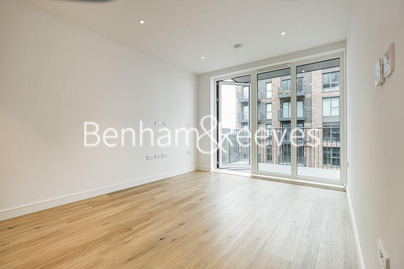 Main image of property: Greenleaf Walk, Southall, UB1